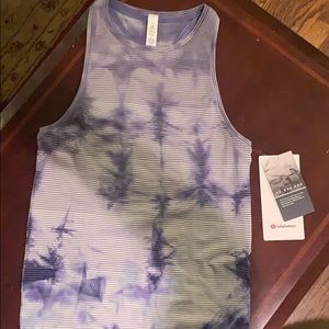 Lululemon Swiftly Tech Tank 2.0